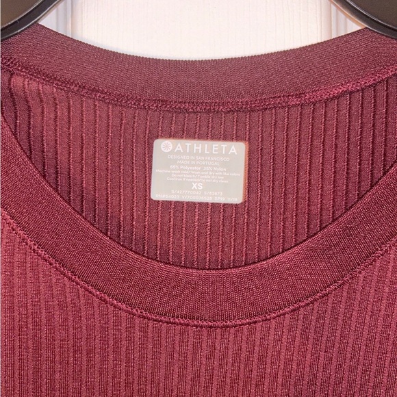 Athleta Women's Ribbed Short Sleeve T-Shirt size XS - Picture 2 of 3